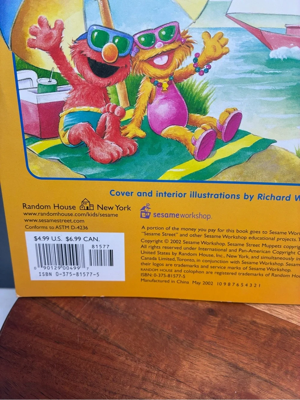 Sesame Street Land Sea and Sky 2002 Write & Wipe Book w/ Original Crayon